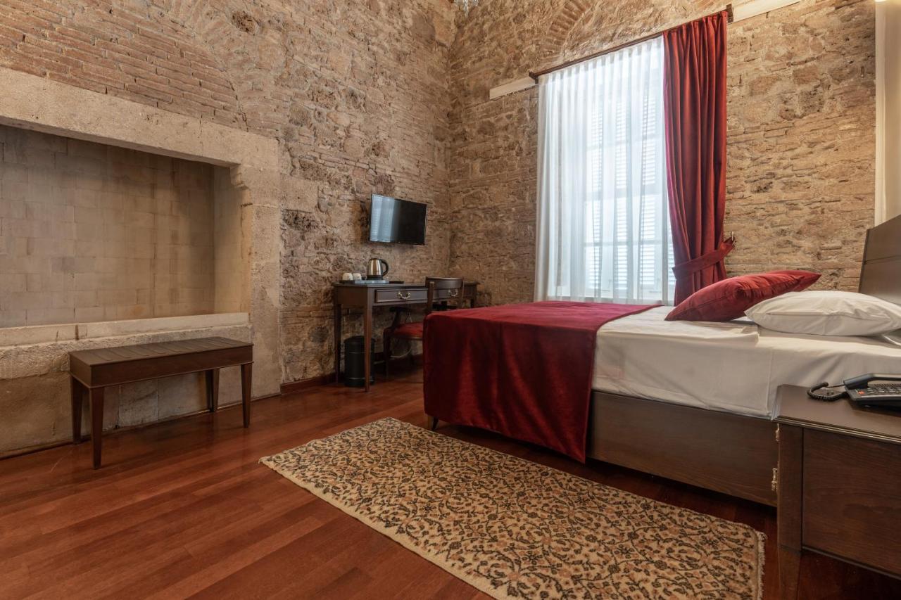 Giges King Boutique Hotel Анталия Екстериор снимка