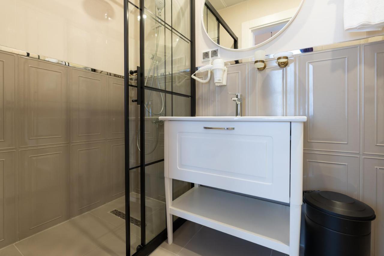 Giges King Boutique Hotel Анталия Екстериор снимка